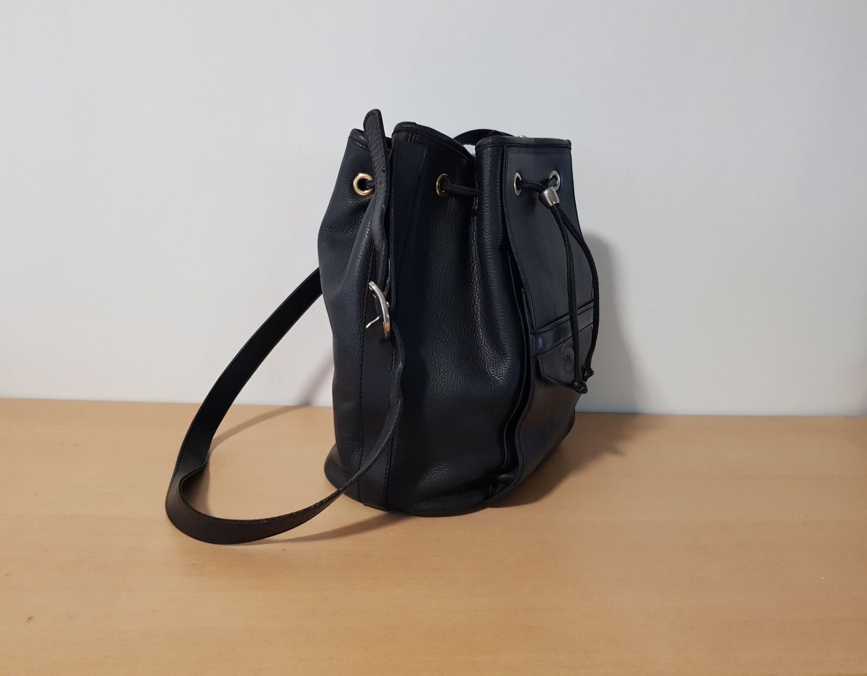 Longchamp Borse da donna: Longchamp Beuteltasche/Umhängetasche – Usato da Basel venduto da Birs868 3