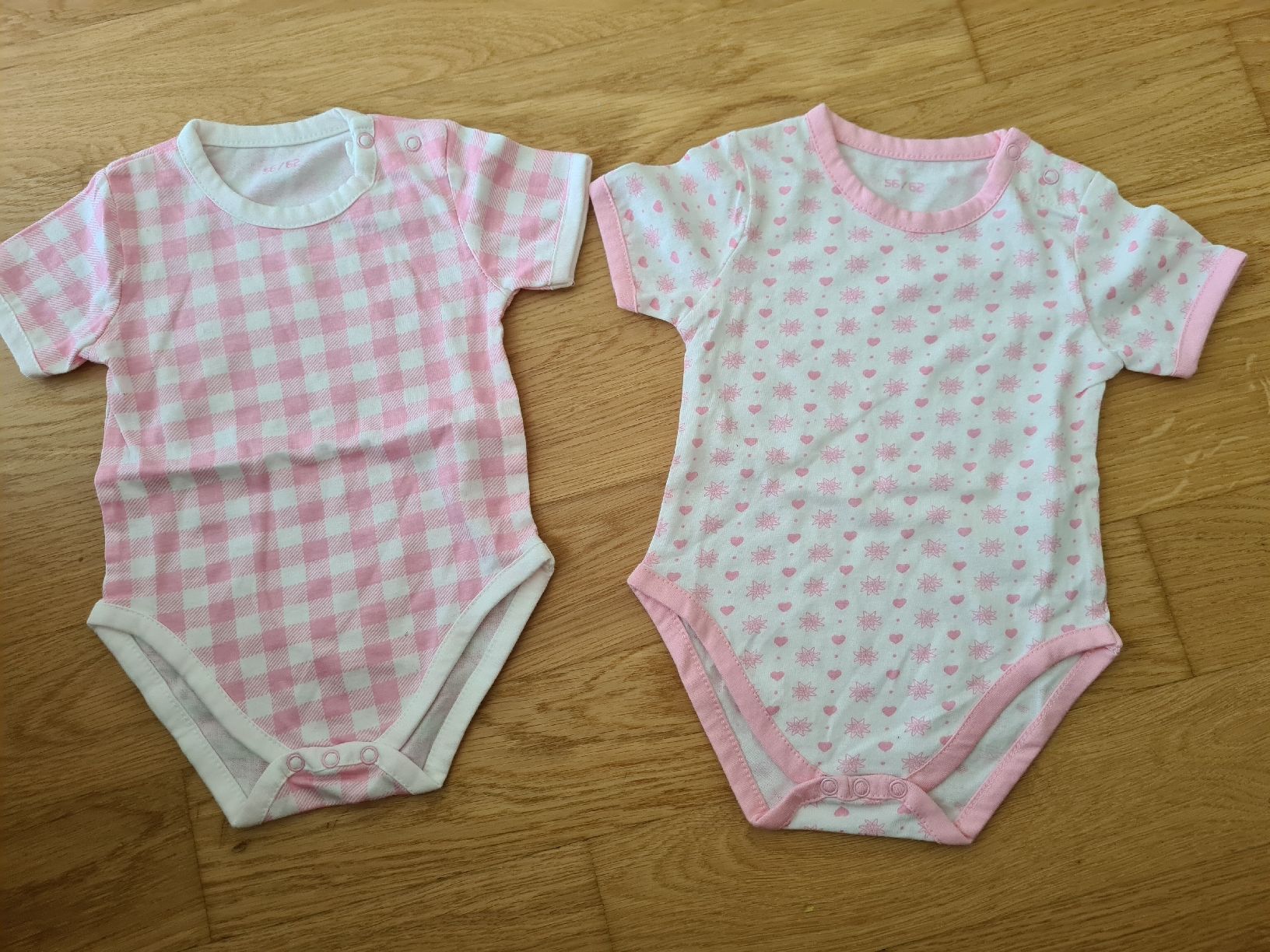 Biancheria intima: 2 Kurzarm Body's Grösse 56/62 – Nuovo (secondo la descrizione) da Horw venduto da Mirii91
