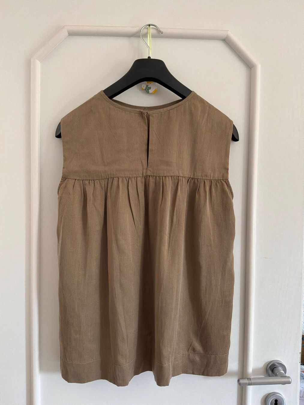 Blusen: DRYCORN Blouse in Hellbraun S – Neu (gemäss Beschreibung) aus Glattfelden von Danshari 2