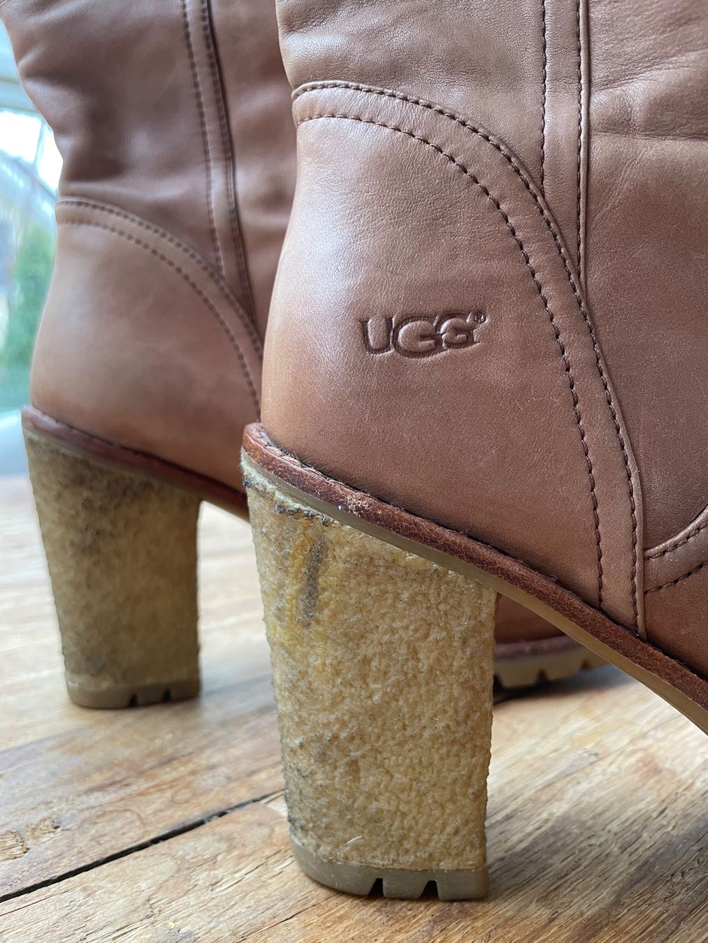Ugg Scarpe da donna: Sehr schöne UGG Stiefel – Usato da Niederweningen venduto da cactusina 9