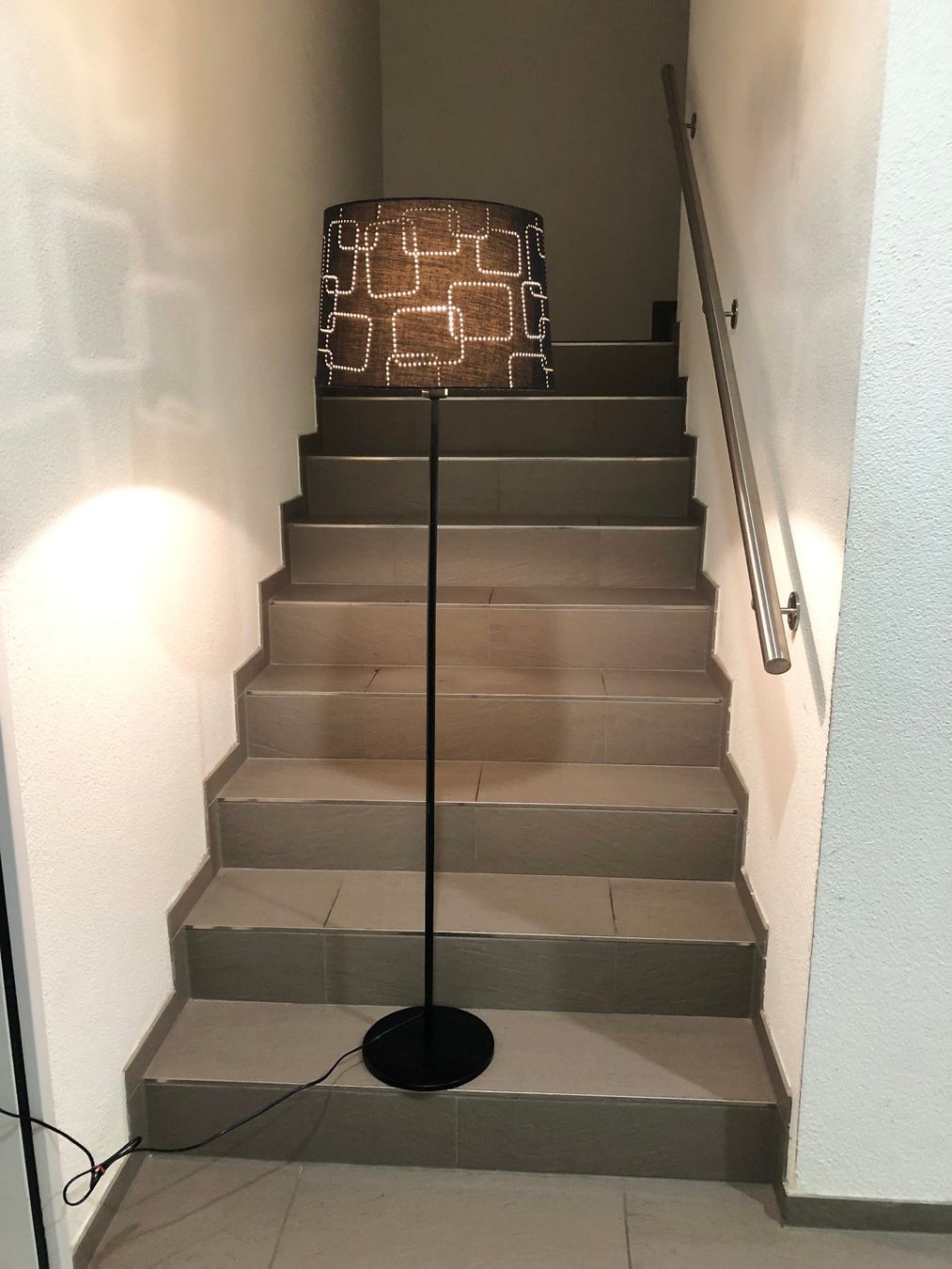 Lampes: Stehlampe – D'occasion à Glattbrugg par Ariel012 4