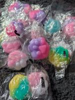 Kleine Squishy Pfote