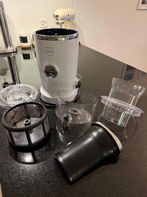 Appareils de cuisine: Novis Vita Juicer – D'occasion à Wetzikon ZH par masabelina63
