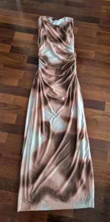 Stradivarius Maxikleid Gr. M, Braun