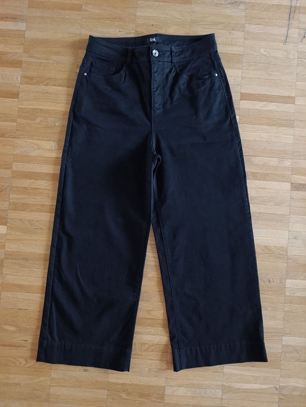 C&A Jeans: Damen Capri Jeans, Gr 38 – Usato da Zürich venduto da mir_2kjl