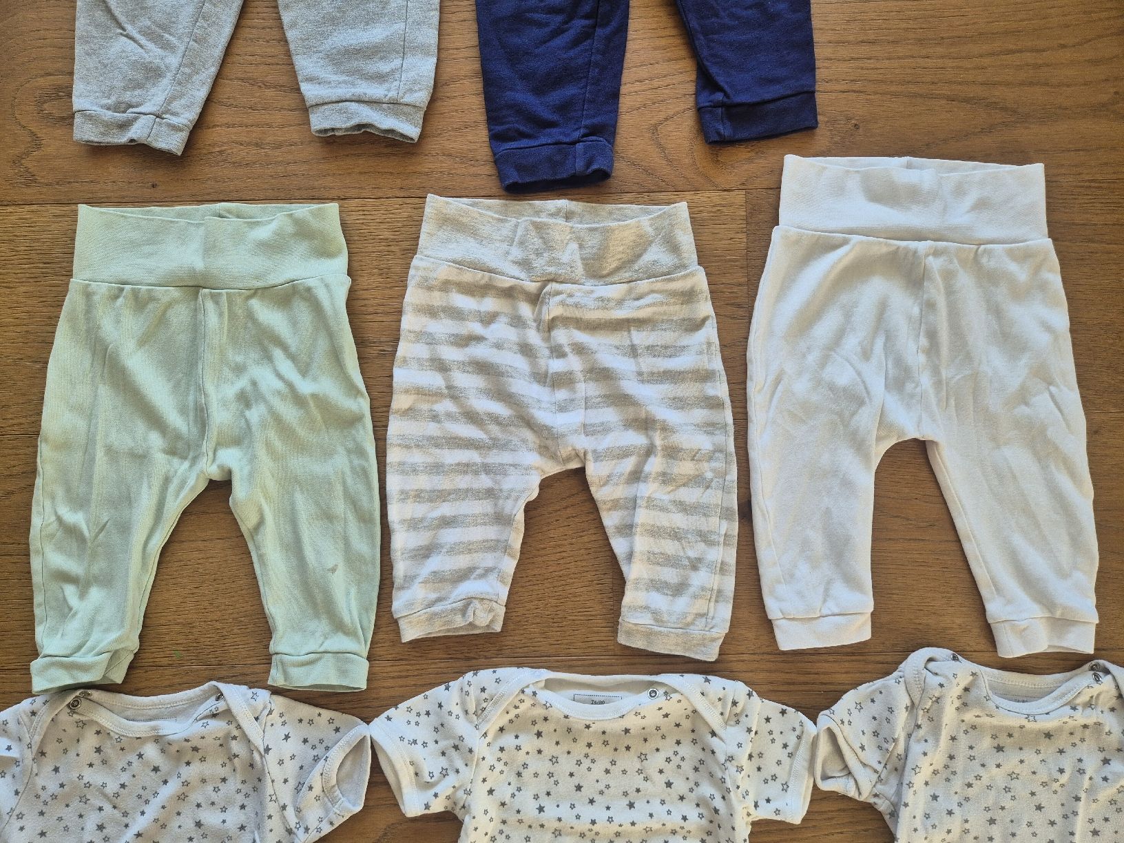 Lotti & Set di vestiti: Kleiderpaket 74/80 – Usato da Kollbrunn venduto da guernsey11 2