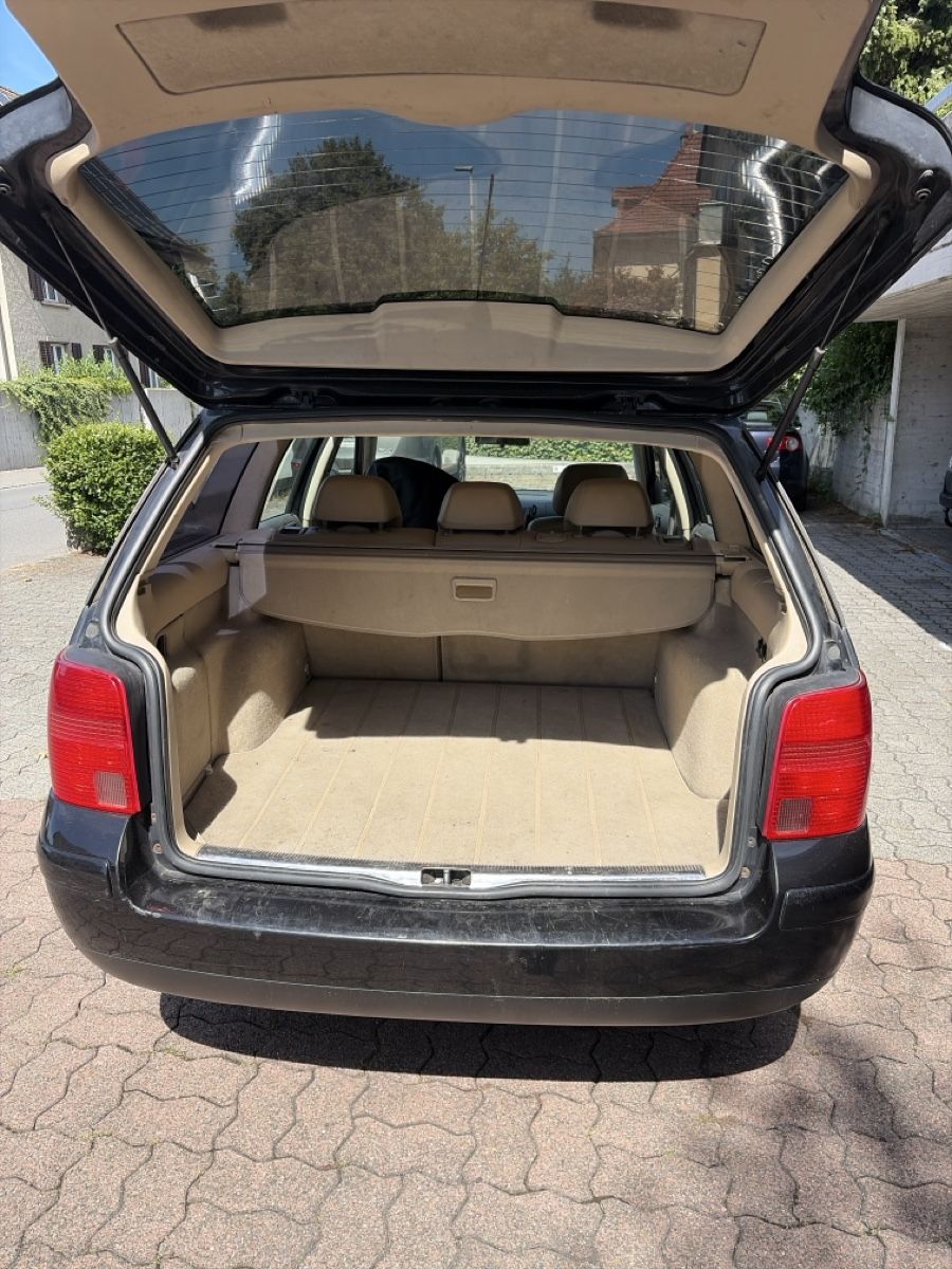 VW Automobili: VW Passt 2.8 v6 – Usato da Reinach AG venduto da joy_q2gl 5