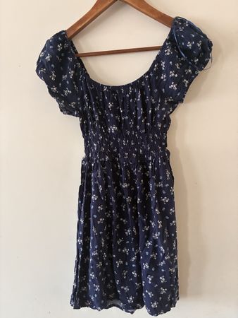 Schönes Kleid Gr. XS