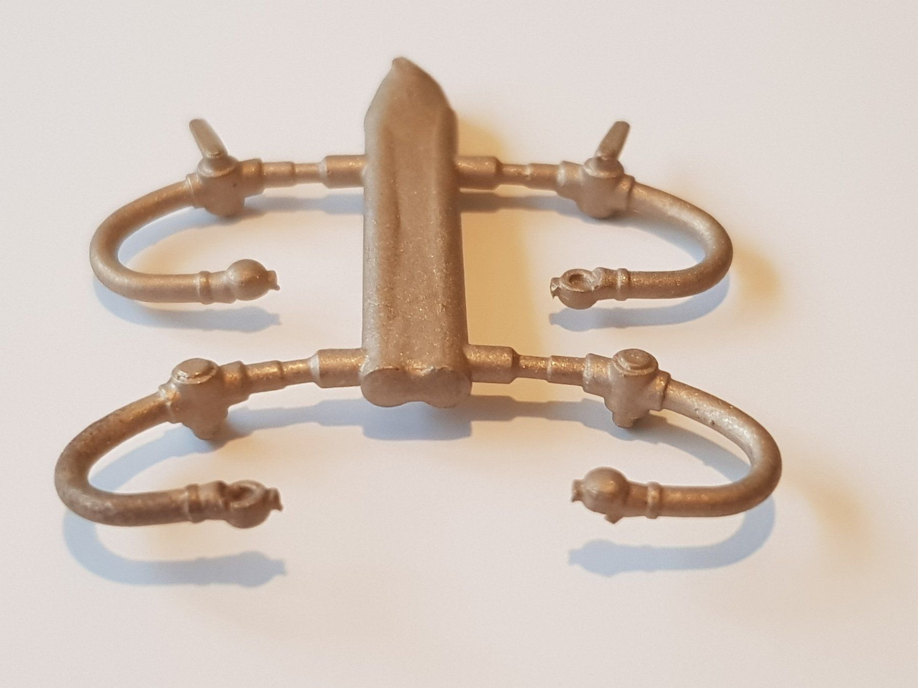 Modelleisenbahnen: Baum mit 4 Bremsschläuchen – Neu (gemäss Beschreibung) aus Luzern von inca55