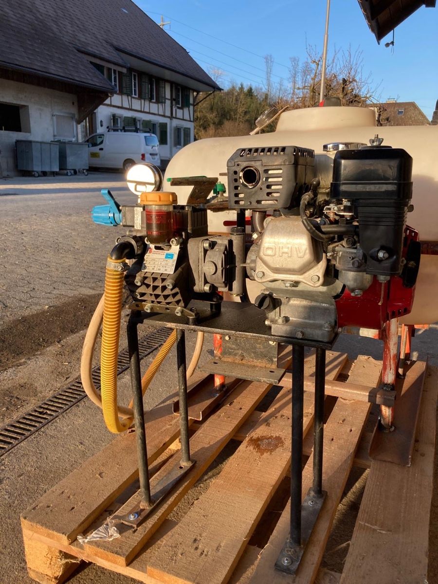 Honda Tutte le macchine: 200l Tank / Fronttank / Motorspritze – Usato da Attiswil venduto da ans_2zbq 4