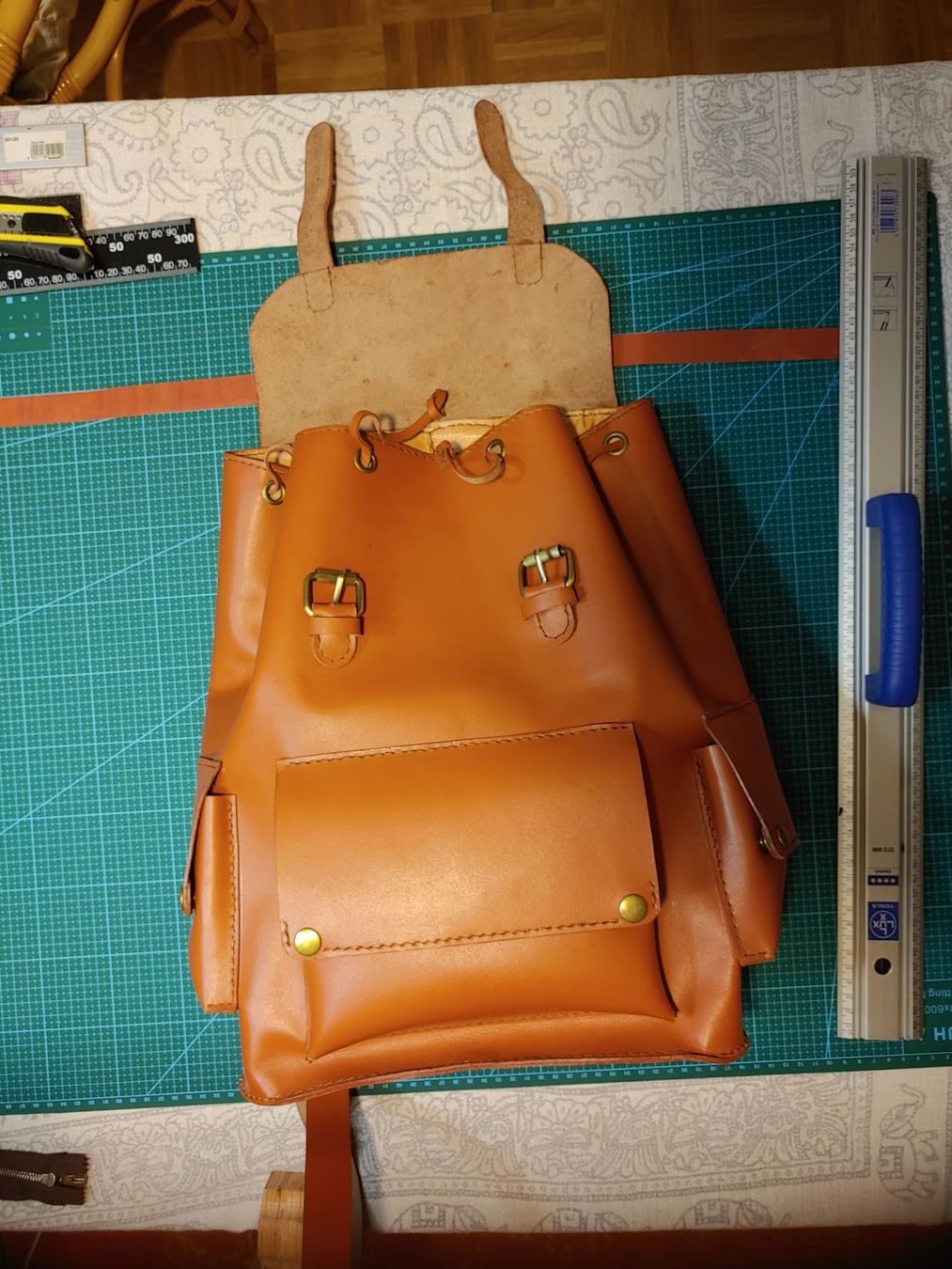 Rucksäcke: Handgefertigter Rucksack aus Vollnarbenleder – Neu (gemäss Beschreibung) aus Paradiso von haisam01 3
