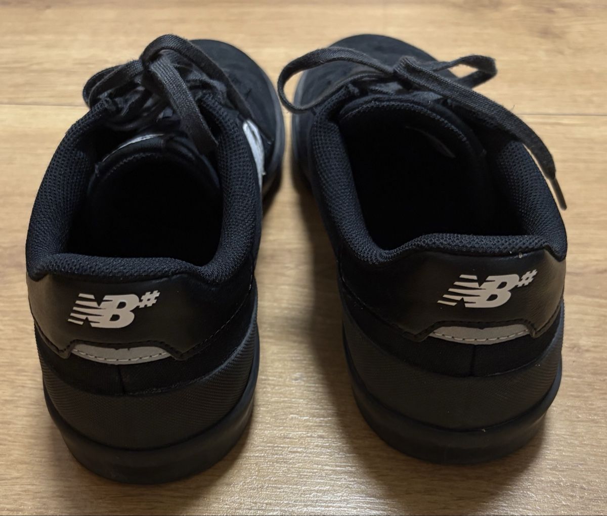 New Balance Scarpe da uomo: New Balance 272 Grösse 45.5 – Usato da Liestal venduto da RogerS28 3