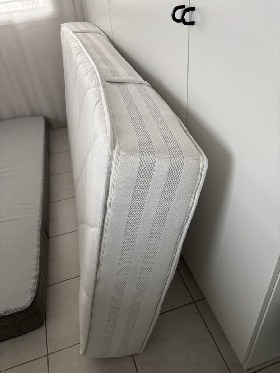 Matelas: Matratze – D'occasion à Safenwil par sabikie 1