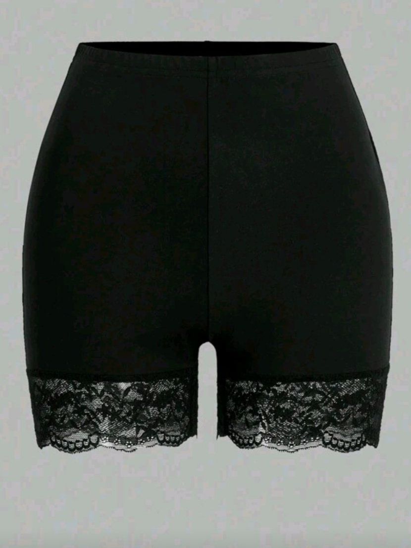 Leggings: Spitzen Shorts - 46 / XL - schwarz – Nuovo (secondo la descrizione) da Thalwil venduto da VitaMini