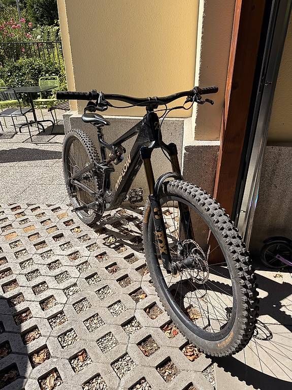 Amflow Biciclette: Amflow Carbon Pro aus erster Hand – Usato da Basel venduto da Tradingjo 1