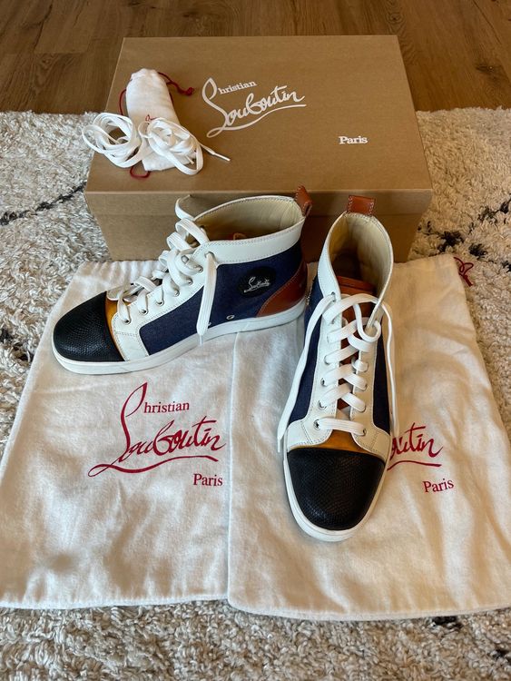 Louboutin on sale louis flat