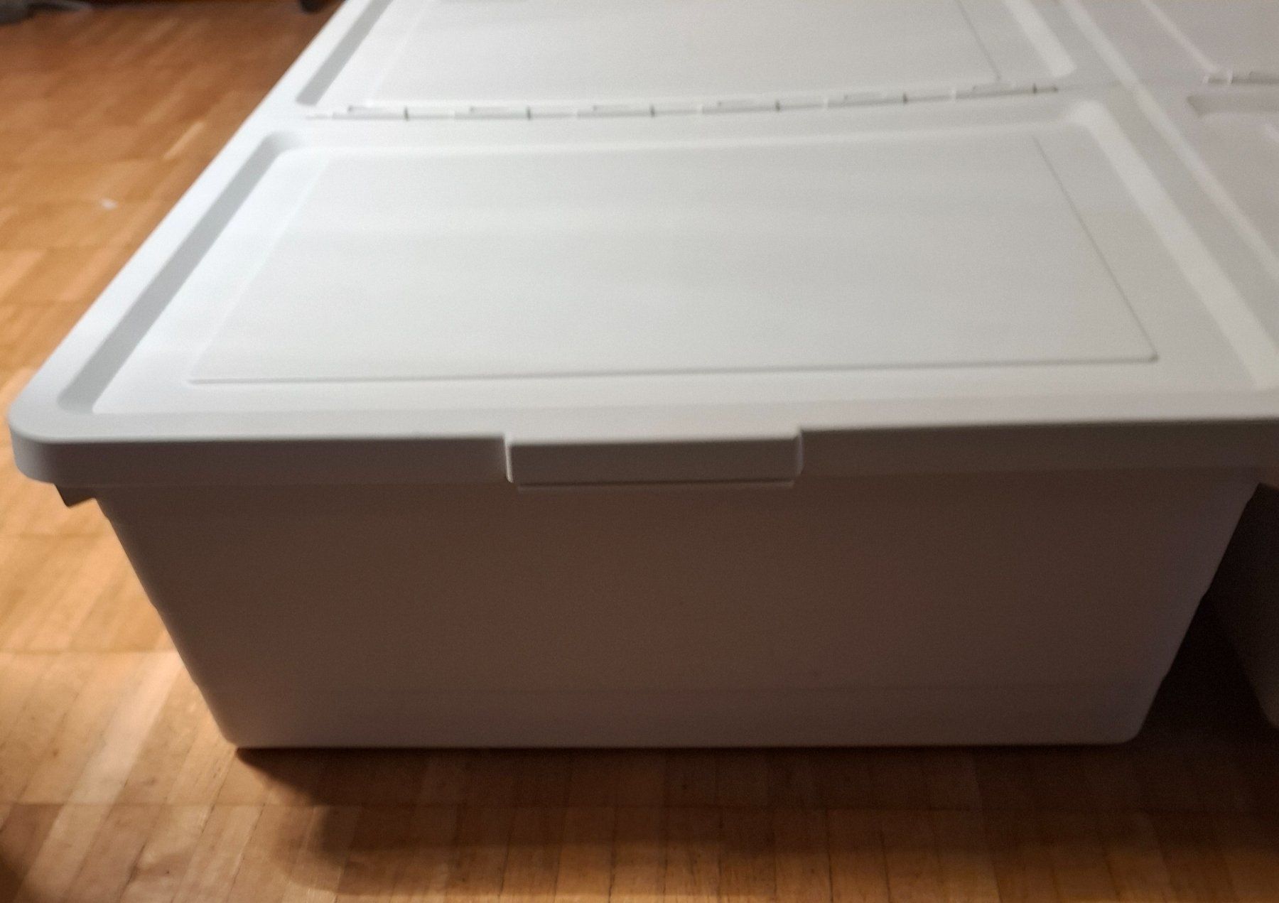 Transportkisten: 2 Boxen mit Deckel SOCKERBIT – Gebraucht aus Chur von moc_2mn2 1