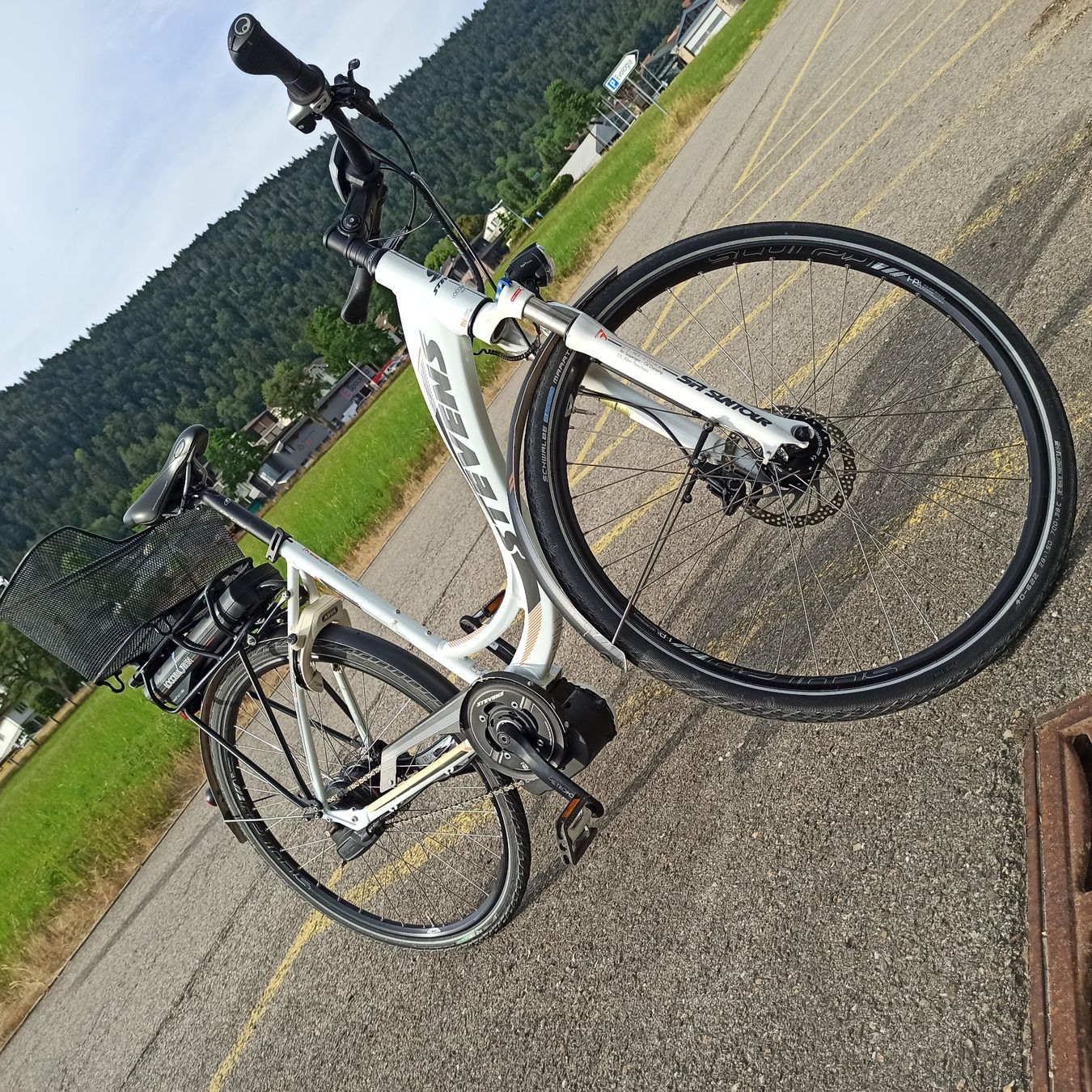 Stevens Biciclette: Vélo électrique STEVENS – confortable et pratique – Usato da Chézard-St-Martin venduto da myk_5nbp 8