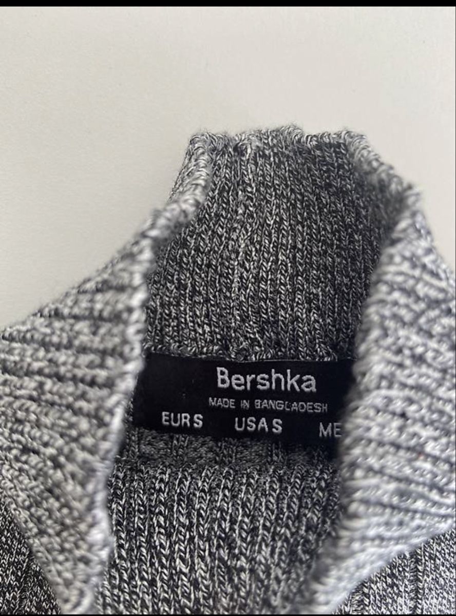 Bershka Pullover & Sweatshirts: Pullover (S) – Neu (gemäss Beschreibung) aus Herisau von Fashionata0609 1