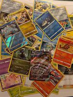 34 Pokémon Karten