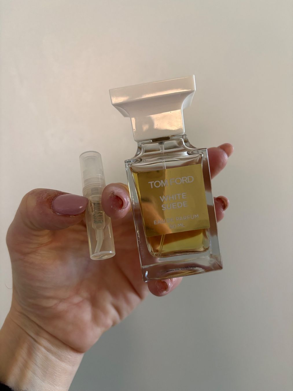 Tom Ford Profumi & Eau de Toilette: Tom Ford  White Suede- Eau de Parfum - Duftprobe - 2 ml – Usato da Zürich venduto da deruja