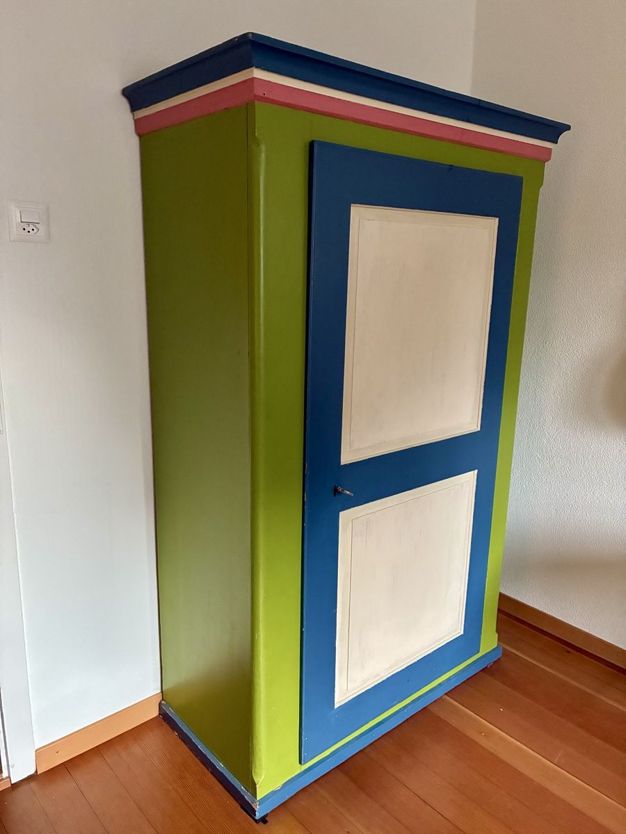 Armadi: bunter Bauerschrank – Usato da Winterthur venduto da jul_tk2s 1