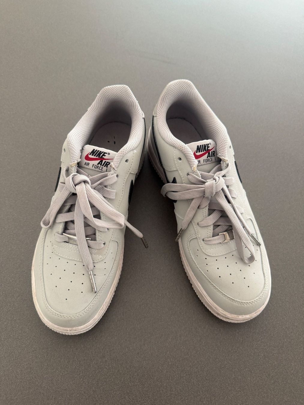Nike Scarpe da uomo: Nike Schule Gr. 39 – Usato da lenzburg venduto da isabelle.k.80