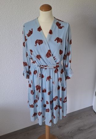 Kleid hellblau-braun Elefantenmuster, Grösse 36