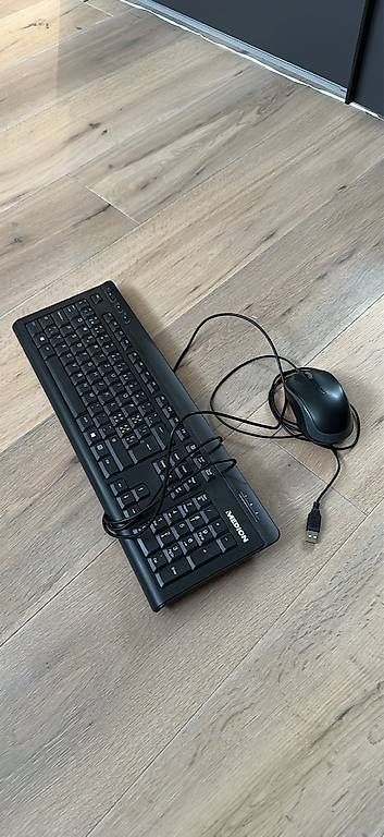 Tastiere: Maus und Tastatur – Usato da Lommis venduto da jen_6xz7