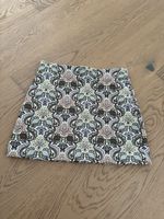 Zara Minirock, Gr. XS, gemustert – perfekt für den Frühling!