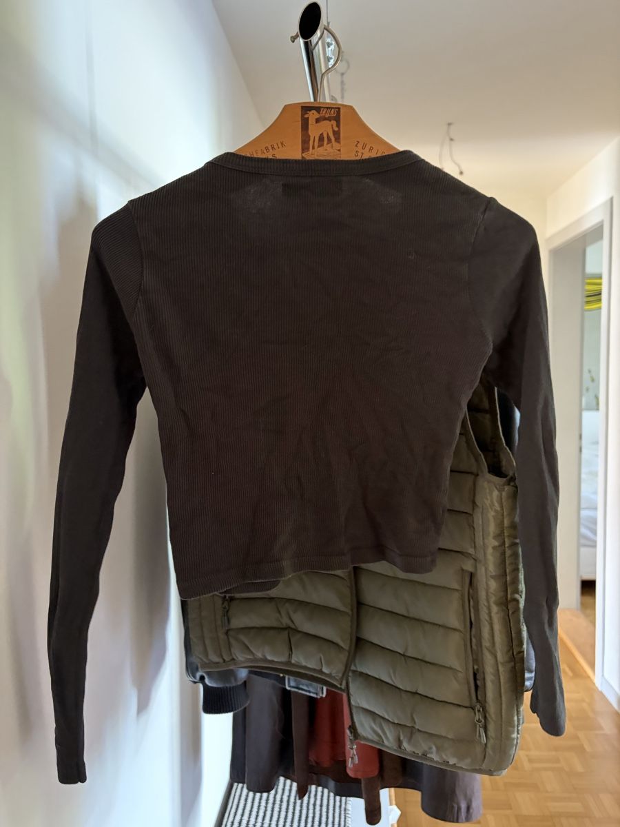 Pull&Bear Top: Pull & Bear top zum zuknöpfen – Usato da Zürich venduto da lucille.s 1