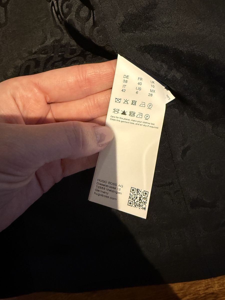 Hugo Boss Completi & Tailleur: Black Hugo Boss Blazer – Nuovo (secondo la descrizione) da Bottmingen venduto da Itsclaire 7