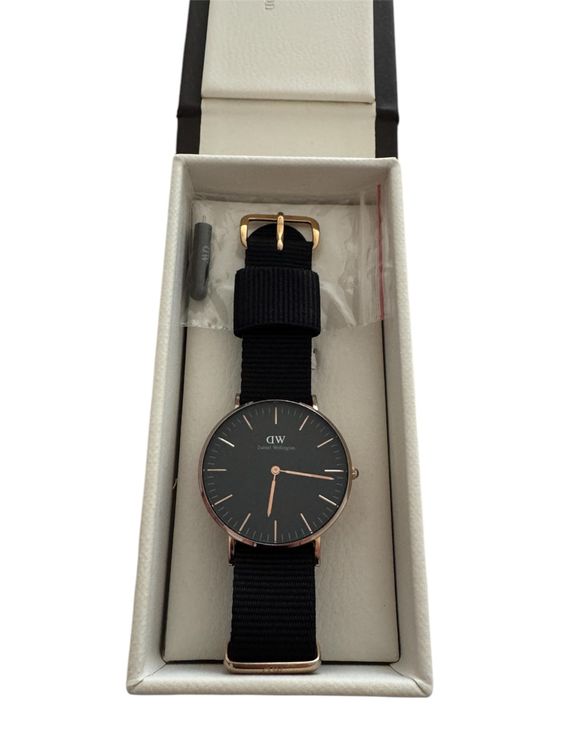 Daniel Wellington Orologi: Daniel Wellington Uhr Rosegold – Usato da Untersiggenthal venduto da afcvx