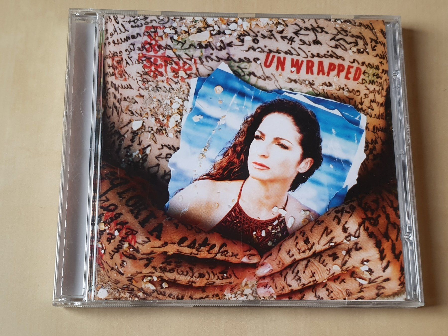 CD: Gloria Estefan unwrapped – Usato da Stansstad venduto da collectorsshop