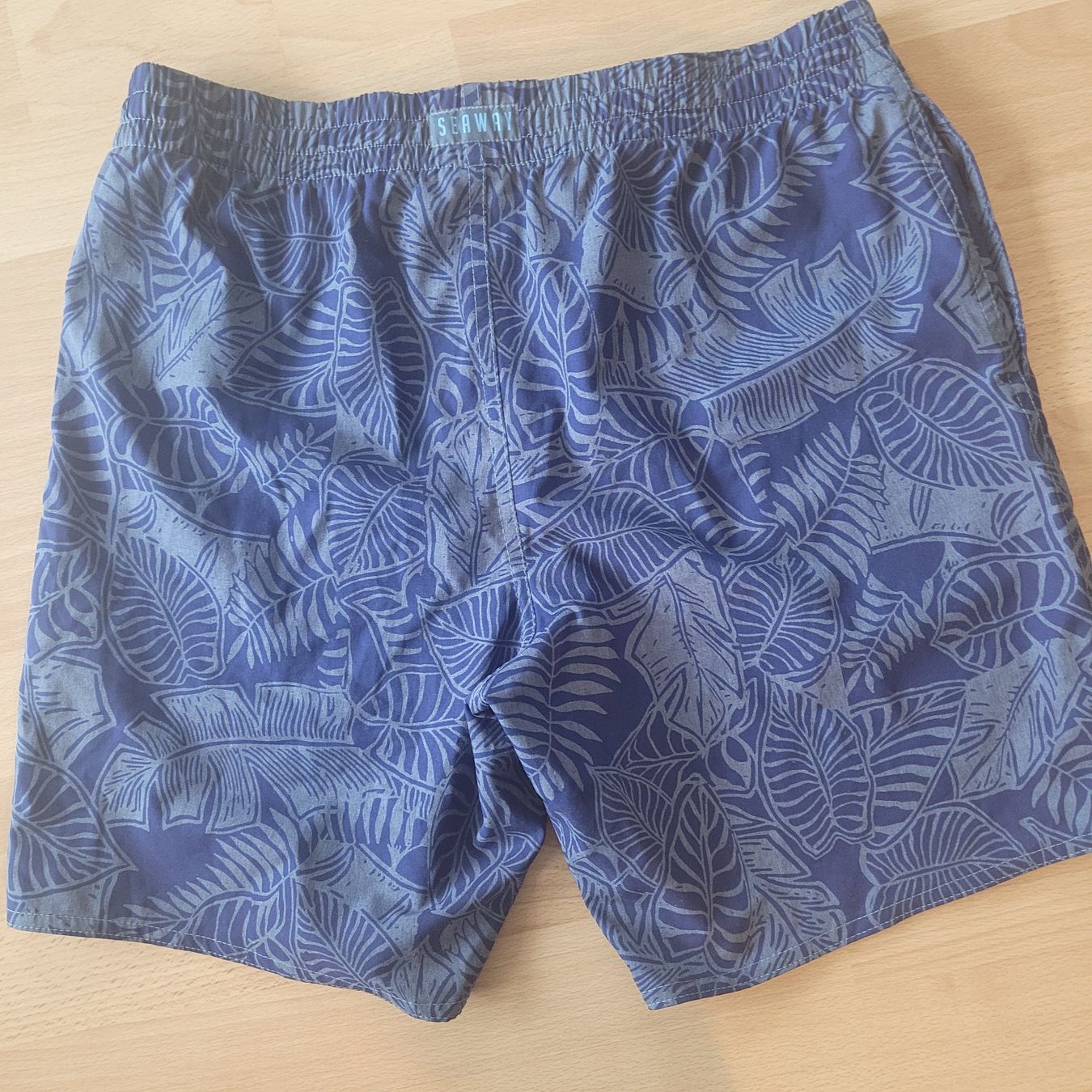 Pantaloni: Shorts gr M – Nuovo (secondo la descrizione) da Winterthur venduto da Flomal 1