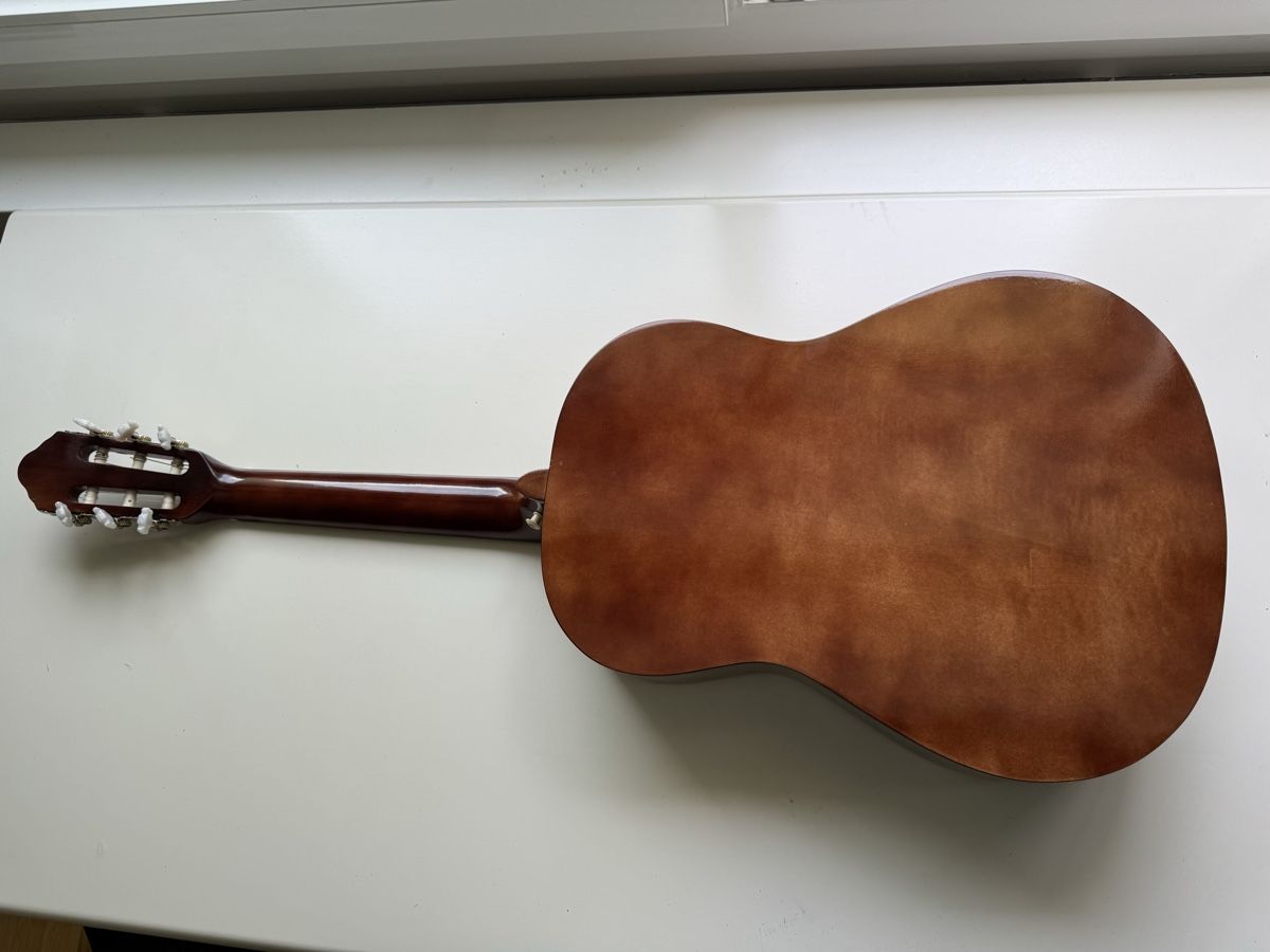 Strumenti musicali: Konzertgitarre 4/4 – Usato da Ittigen venduto da and_7w85 1