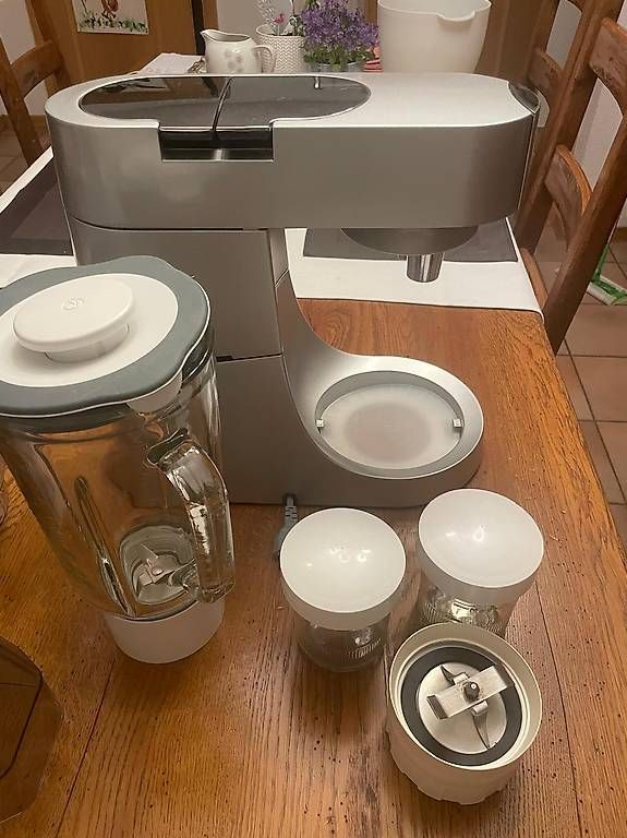 Elettrodomestici da cucina: Kenwood Major swiss edition – Usato da Romont FR venduto da AND___1 1