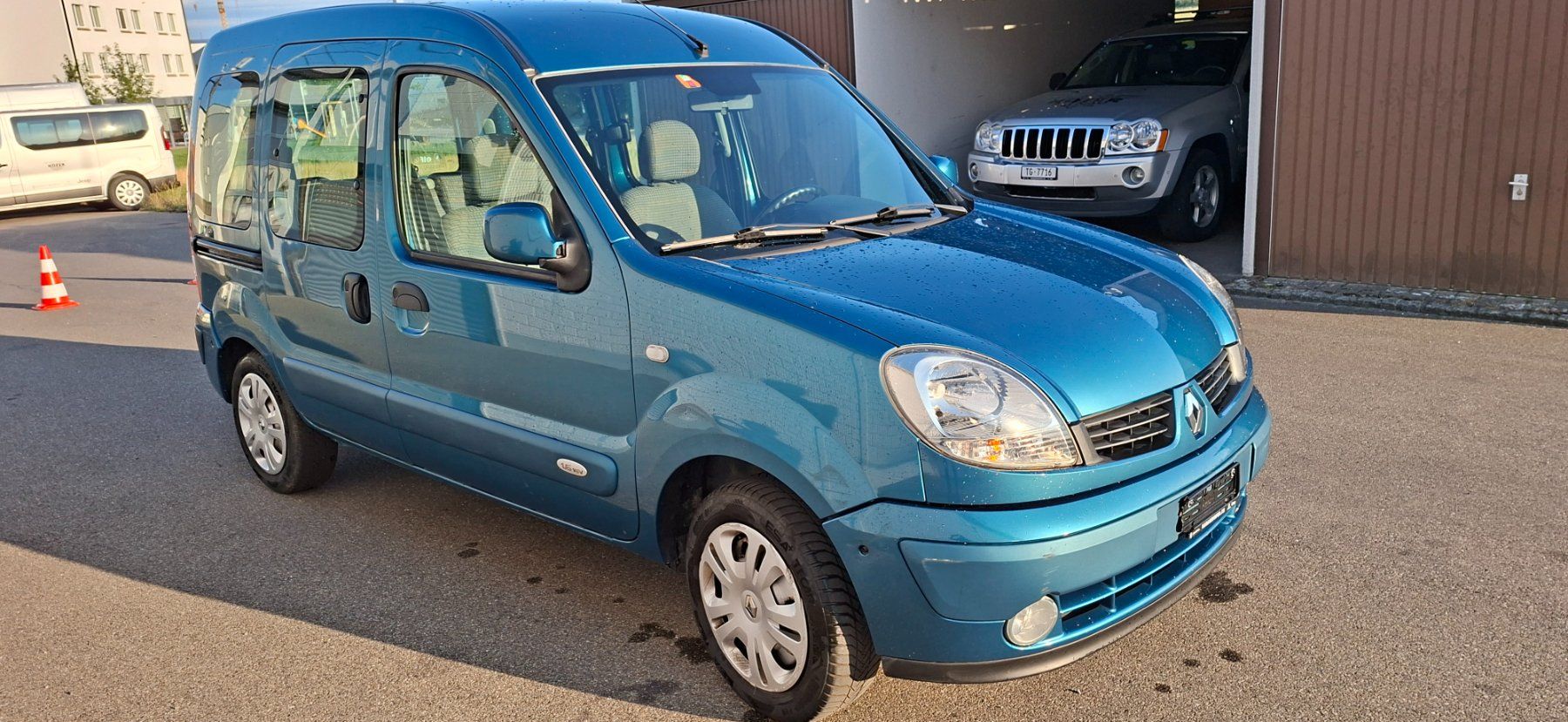 Renault Autos: Renault Kangoo – Gebraucht aus Altnau von Nhj 4