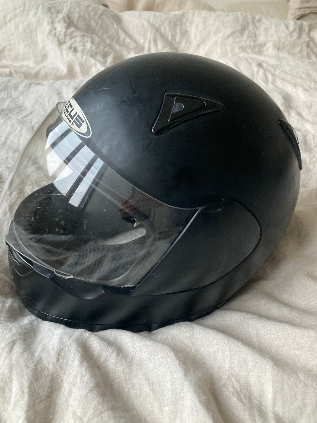 Caschi & visiere: Casque / Helm Moto ou scooter – Usato da Genève venduto da cricri159