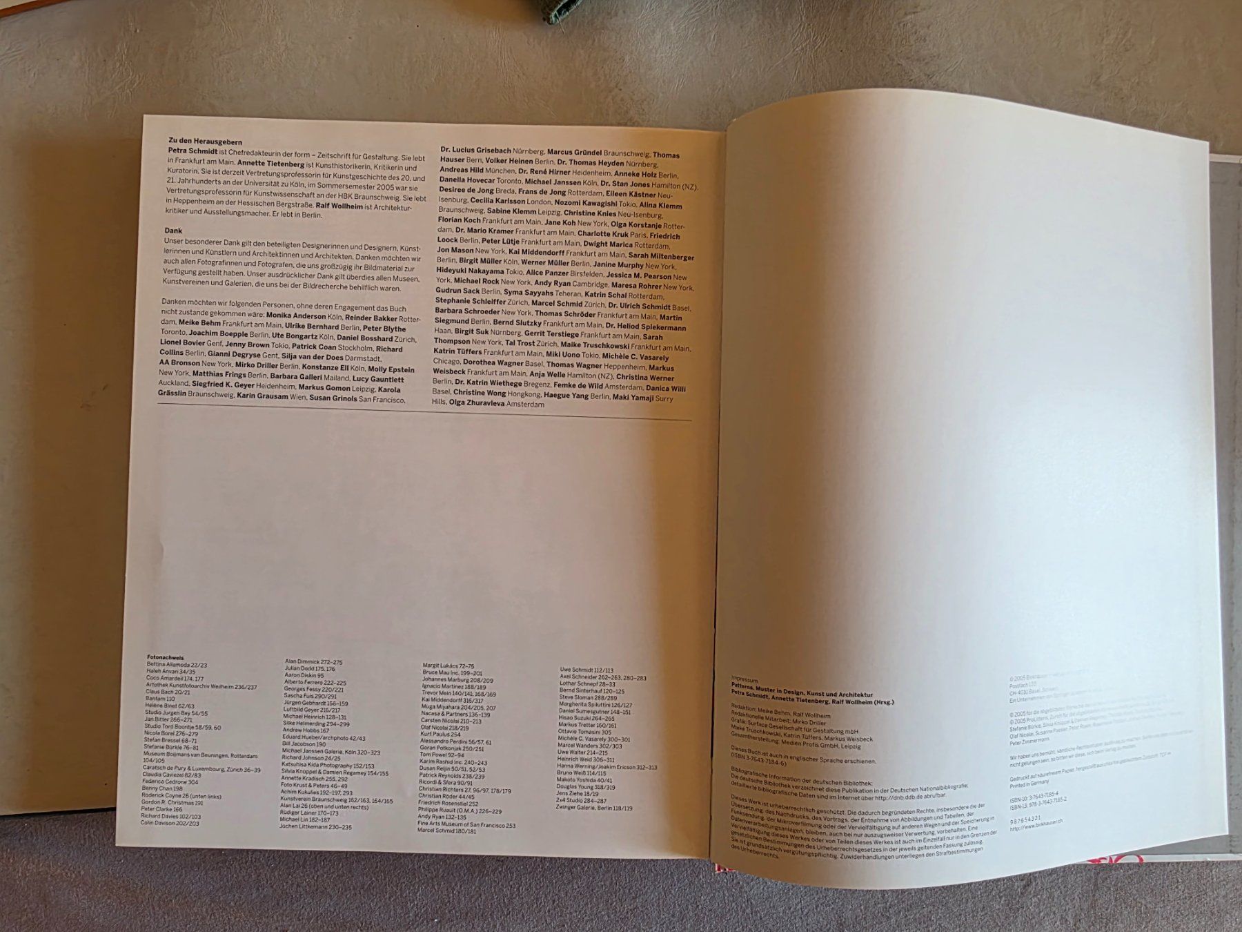 Libri: Patterns 1. Muster in Design, Kunst u. Architektur - 2005 – Usato da Walterswil BE venduto da Lonitti 5