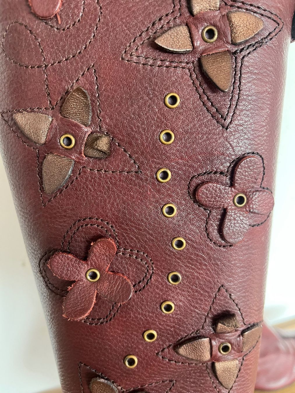 Scarpe da donna: Bottes en cuir / 37 – Usato da Nyon venduto da pouet-pouet 3