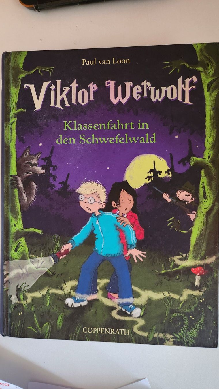 Libri: Viktor Werwolf -Klassenfahrt in den Schwefelwald – Usato da Dietikon venduto da Buchantiqdietikon