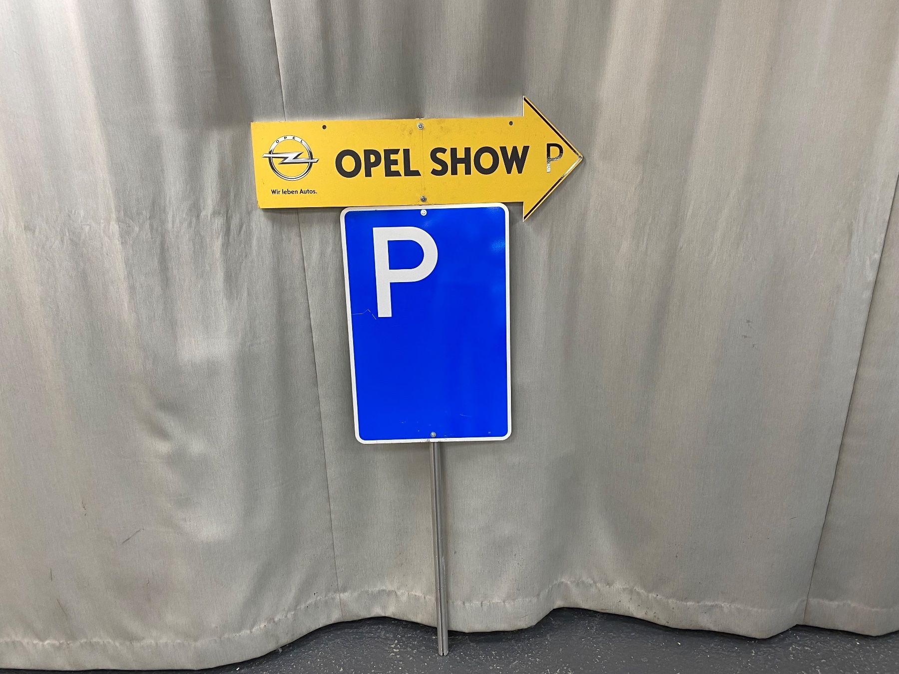 Insegne: Parktafel Opel Show – Usato da Hägglingen venduto da kar_v9qf 1