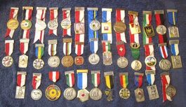 LOT: 37 Schützenkränze - Stück 50 Rappen