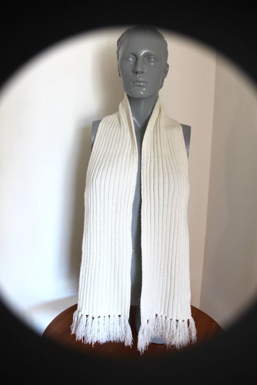 Foulard & Sciarpe: Schal, Eierschalenfarben – Usato da Locarno venduto da madame-tus-sauds 3