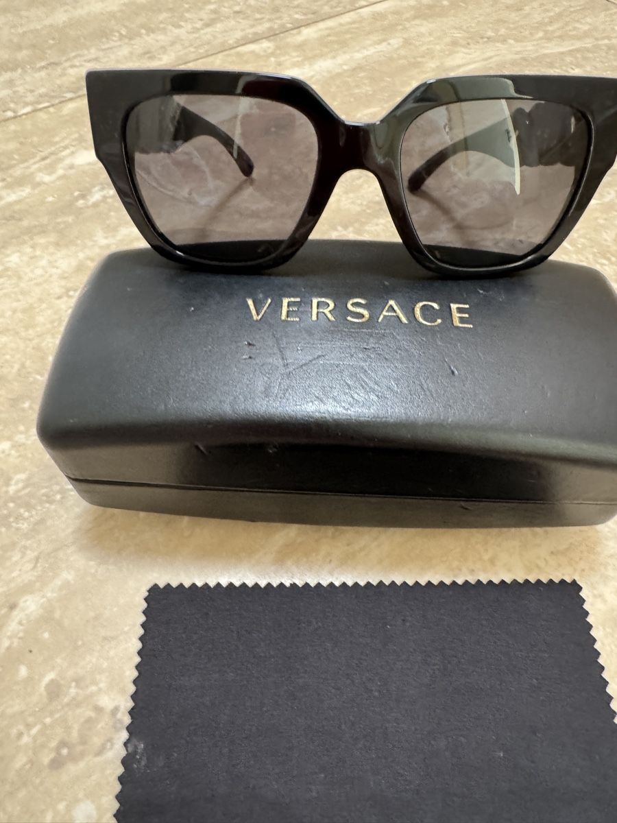 Versace Occhiali & Lenti: Versace Sonnenbrille Orginal – Usato da Regensdorf venduto da weiningerl 1