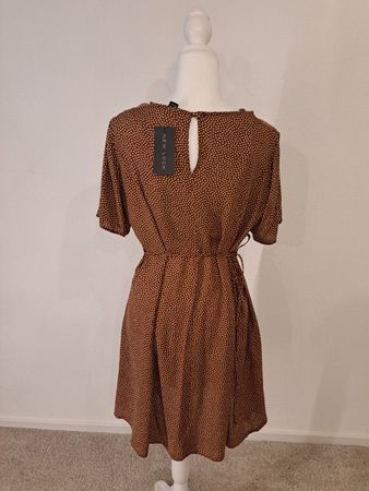 Leichtes Kleid, New Look, Grösse 42, NEU
