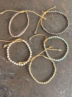 Armbänder pro Stück - Handgeknüpft in Bali