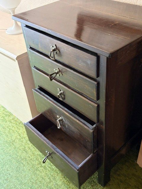 Commodes: Schubaldenmöbel Holz – D'occasion à Pratteln par Rosmaried