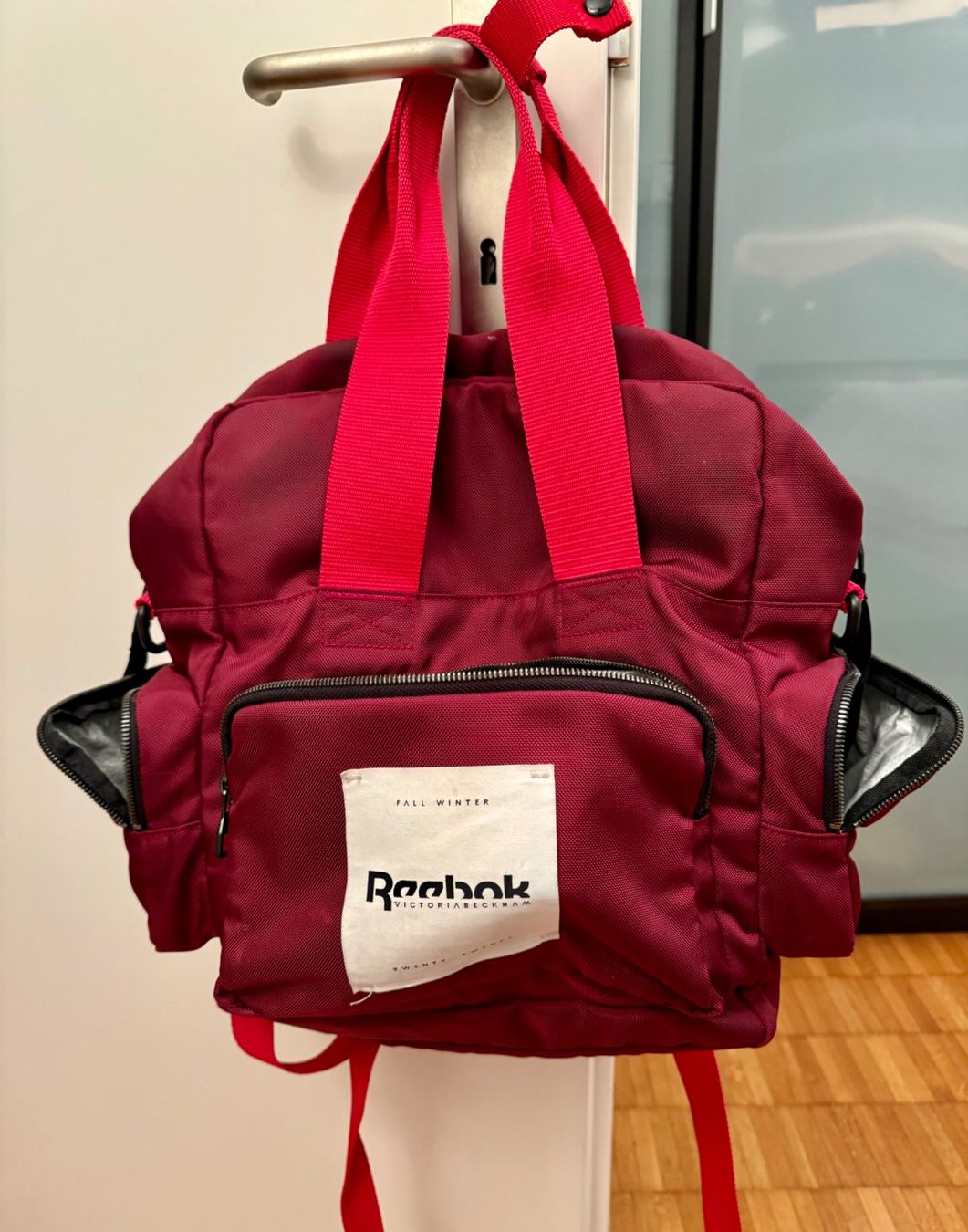 Reebok Taschen für Damen: Reebok Damen Sport Tasche – Gebraucht aus Zürich von VictoriaGVA